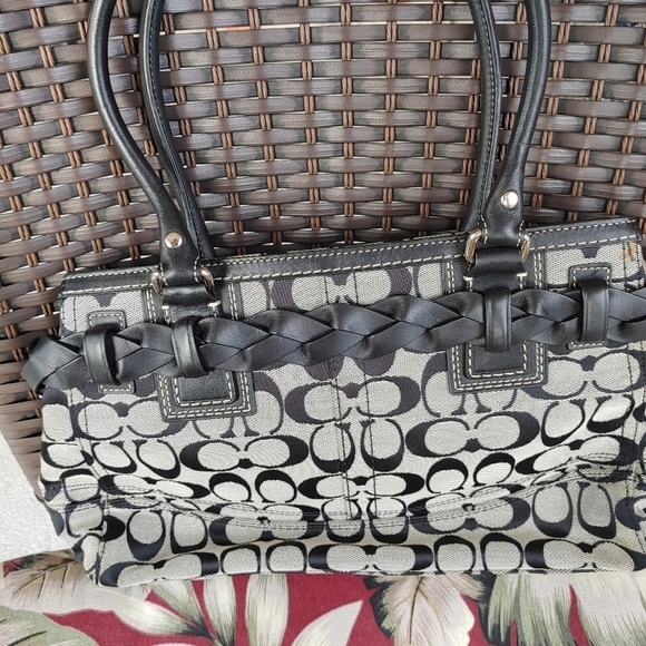 RARE Authentic Coach Vintage Hampton Signature C Handbag - Picture 5 of 9